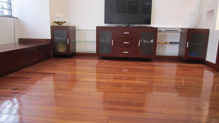 sàn gỗ tự nhiên giáng hương tphcm